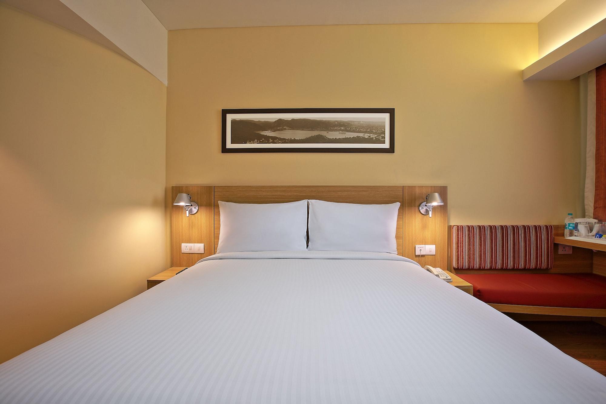 Hotel Ibis Bengaluru Outer Ring Road Zewnętrze zdjęcie