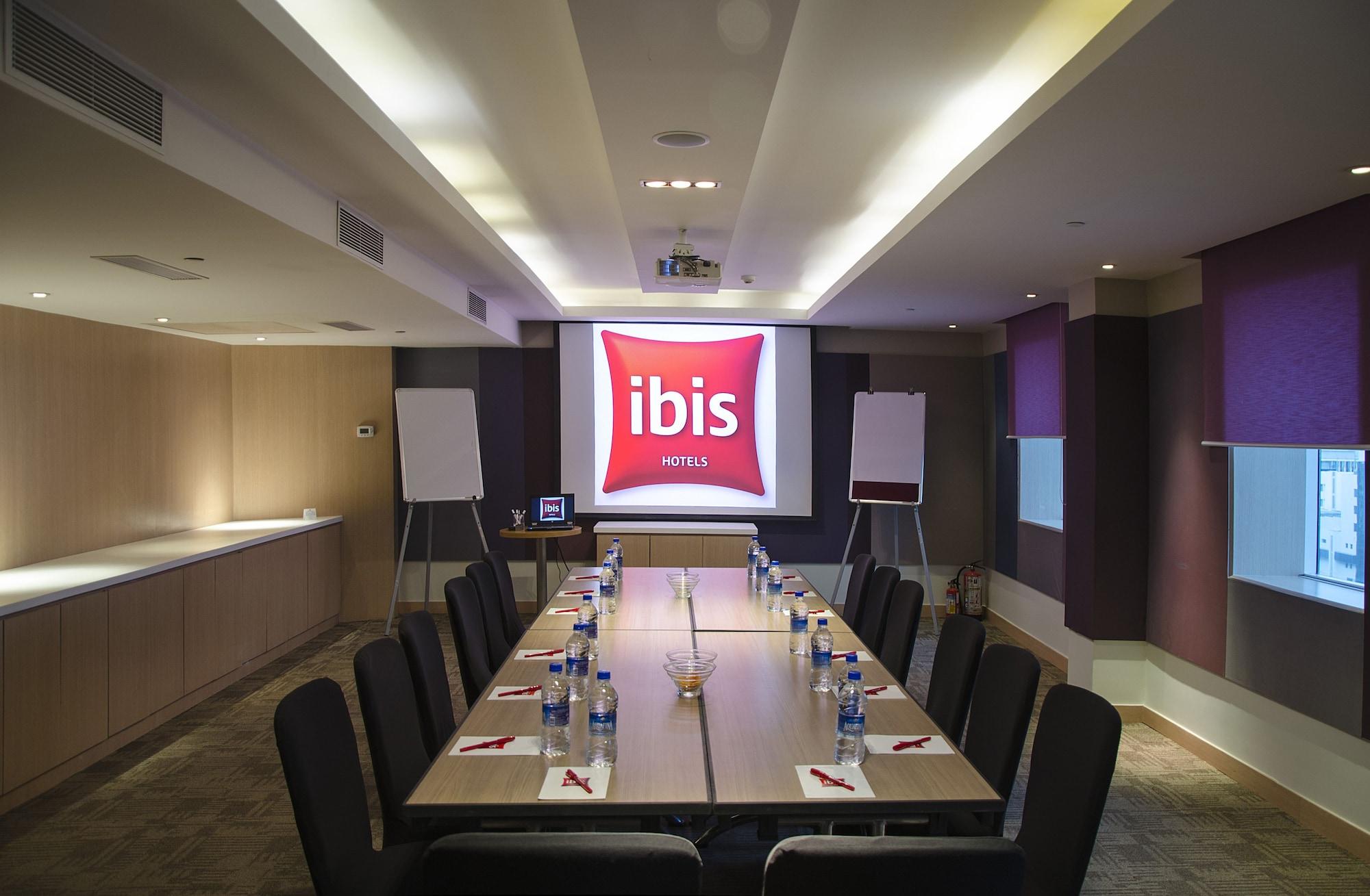 Hotel Ibis Bengaluru Outer Ring Road Zewnętrze zdjęcie