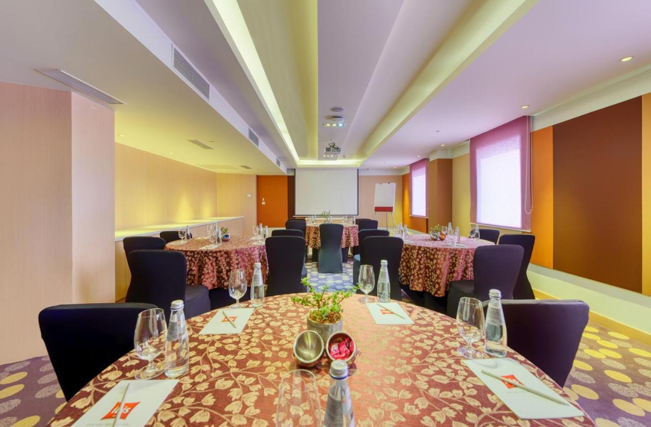 Hotel Ibis Bengaluru Outer Ring Road Zewnętrze zdjęcie