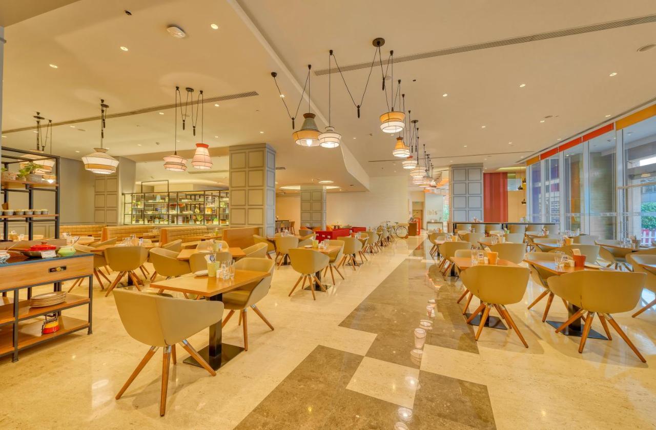 Hotel Ibis Bengaluru Outer Ring Road Zewnętrze zdjęcie